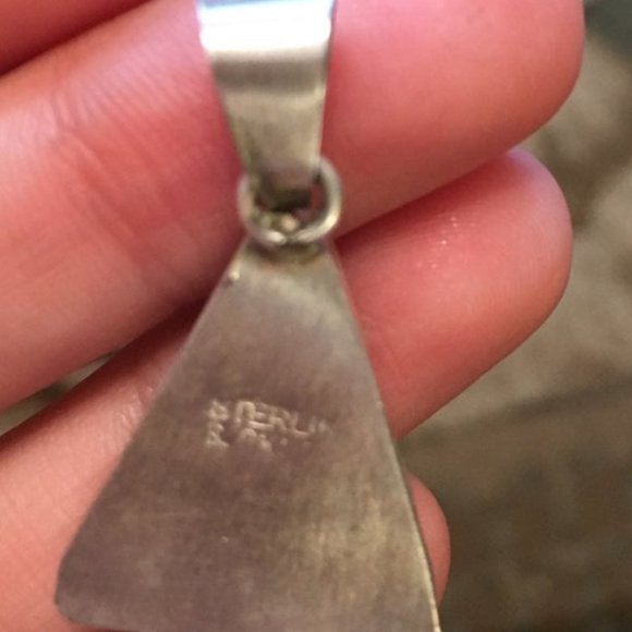 S. Dickens Native Sterling & Purple Spiny Oyster Pendant - Picture 2 of 8